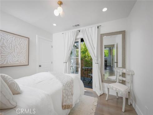 469  Oak  , Laguna Beach, CA