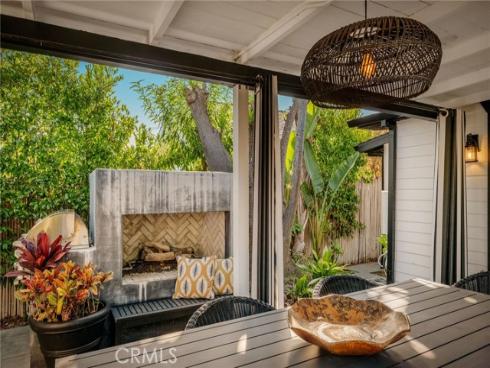 469  Oak  , Laguna Beach, CA