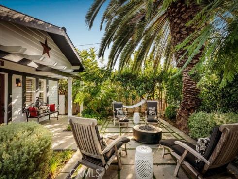 469  Oak  , Laguna Beach, CA