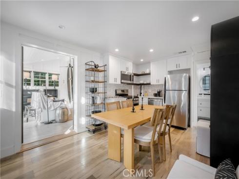 469  Oak  , Laguna Beach, CA