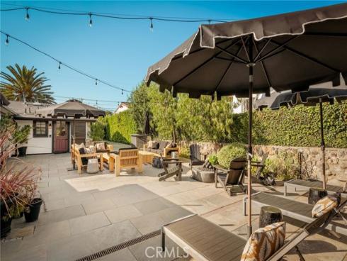 469  Oak  , Laguna Beach, CA