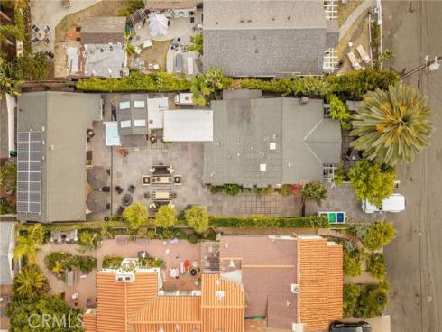 469  Oak  , Laguna Beach, CA