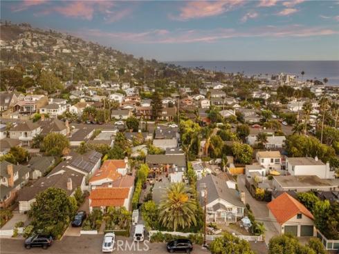469  Oak  , Laguna Beach, CA