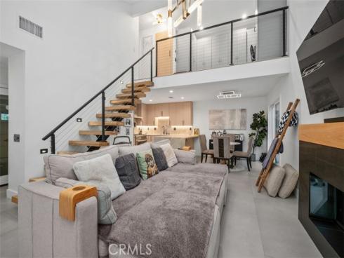 24  La Costa ct.  , Laguna Beach, CA