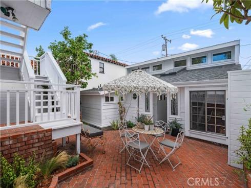 1143 Catalina Street, Laguna Beach, CA