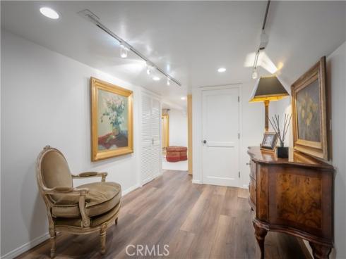 522 Thalia Street, Laguna Beach, CA