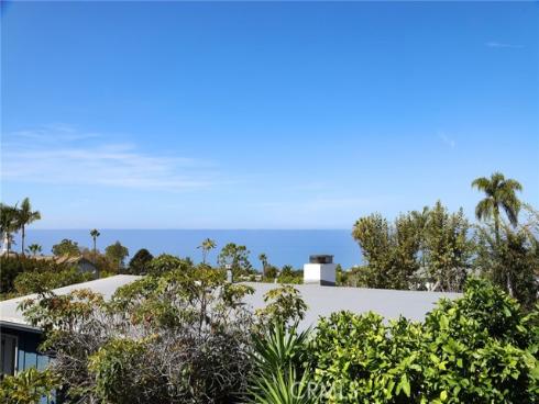 769 Manzanita Drive, Laguna Beach, CA
