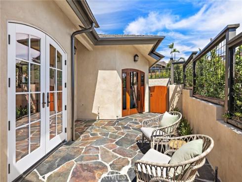 3002 Dorn Court, Laguna Beach, CA