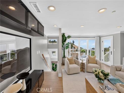 1414 Mar Vista Way, Laguna Beach, CA