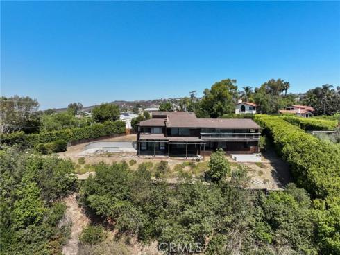 2155  Temple Hills  , Laguna Beach, CA