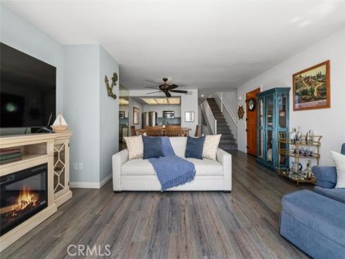 2430 Glenneyre , Laguna Beach, CA