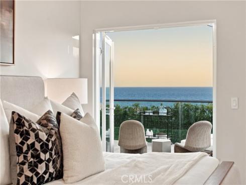 1373 N Coast   Highway, Laguna Beach, CA