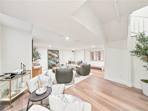 1373 N Coast   Highway, Laguna Beach, CA