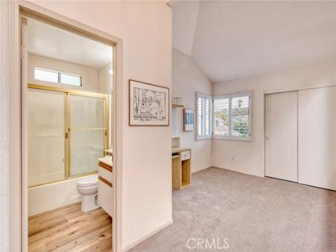 205 Santa Rosa Court, Laguna Beach, CA