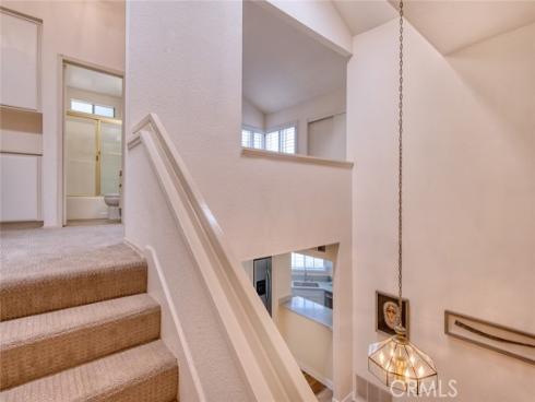 205 Santa Rosa Court, Laguna Beach, CA