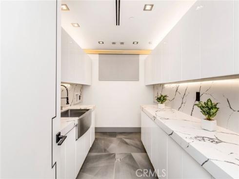 2135 Hillview Drive, Laguna Beach, CA
