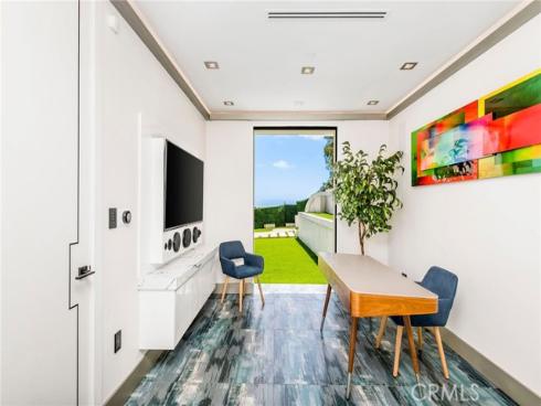 2135 Hillview Drive, Laguna Beach, CA