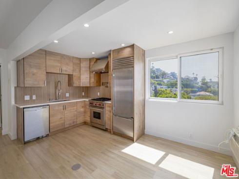 2442 S Coast Highway  8 , Laguna Beach, CA
