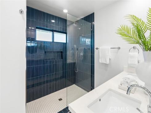 699 Wendt Terrace, Laguna Beach, CA