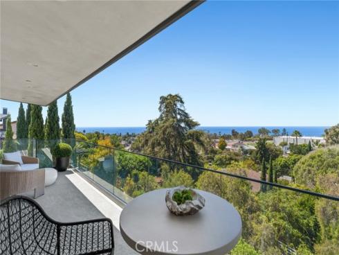 699 Wendt Terrace, Laguna Beach, CA