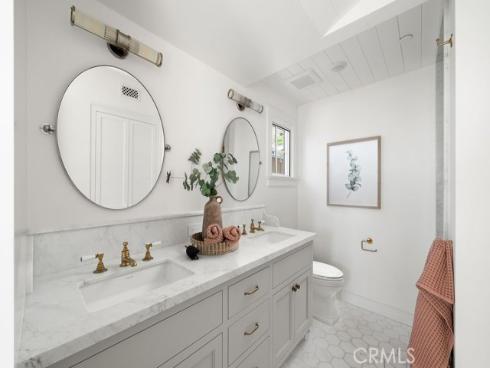 2851  Terry   Road, Laguna Beach, CA