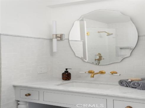 2851  Terry   Road, Laguna Beach, CA