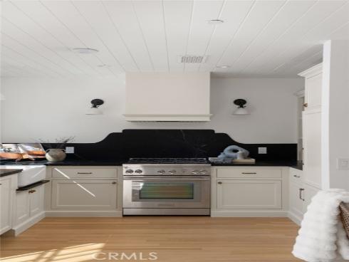 2851  Terry   Road, Laguna Beach, CA