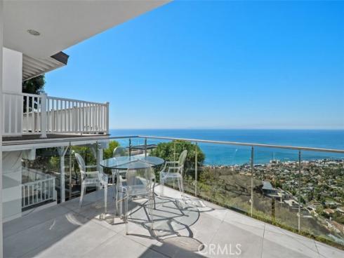 1049 Baja , Laguna Beach, CA