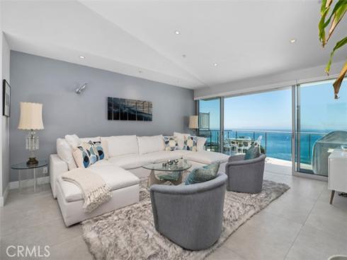 1049 Baja , Laguna Beach, CA