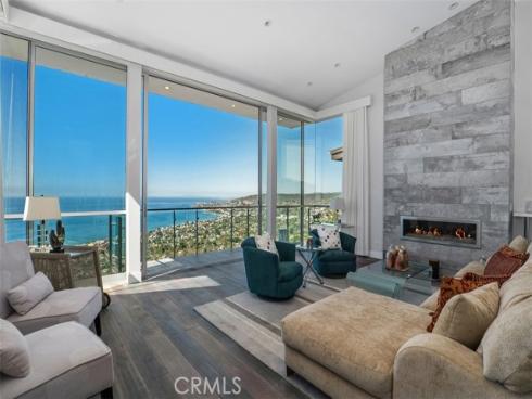 1049 Baja , Laguna Beach, CA
