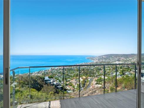 1049 Baja , Laguna Beach, CA