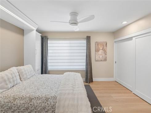 520  Cliff Drive  202 , Laguna Beach, CA