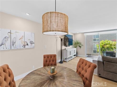 520  Cliff Drive  202 , Laguna Beach, CA
