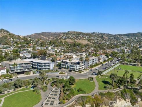 520  Cliff Drive  202 , Laguna Beach, CA