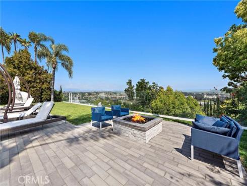 25762  Dillon   Road, Laguna Hills, CA