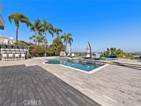 25762  Dillon   Road, Laguna Hills, CA