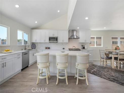 24576  Creekview   Drive, Laguna Hills, CA