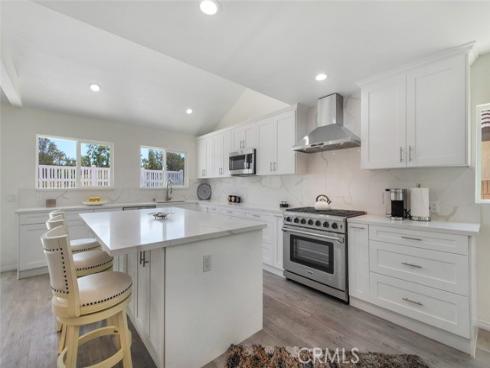 24576  Creekview   Drive, Laguna Hills, CA