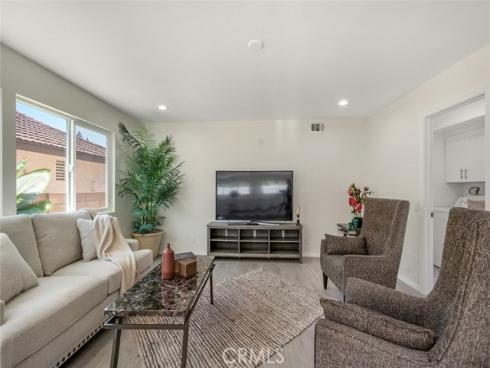 24576  Creekview   Drive, Laguna Hills, CA