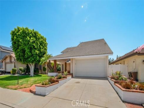 24576  Creekview   Drive, Laguna Hills, CA