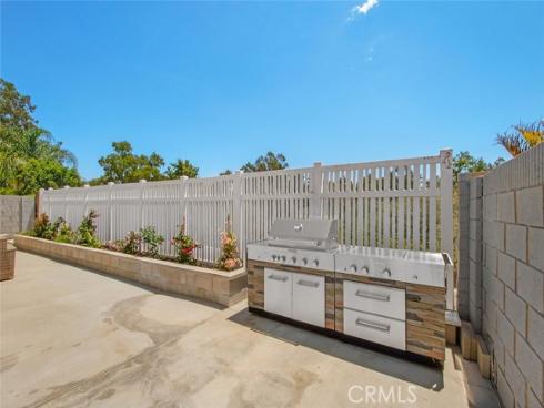 24576  Creekview   Drive, Laguna Hills, CA