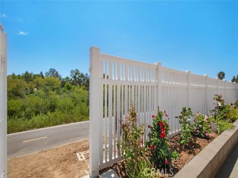 24576  Creekview   Drive, Laguna Hills, CA