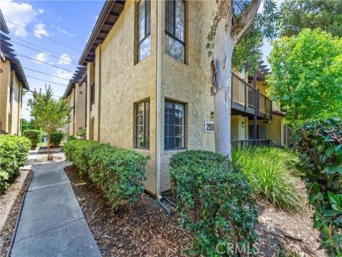 25591  Indian Hill  A  Lane, Laguna Hills, CA