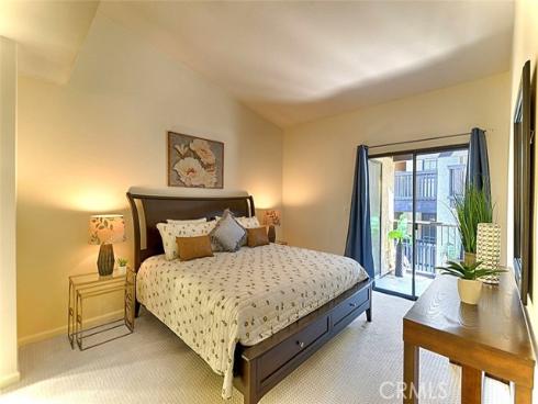 25581  Indian Hill  C  Lane, Laguna Hills, CA