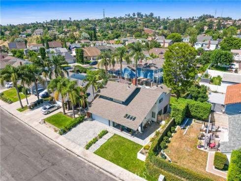 25471  Oak Leaf   Road, Laguna Hills, CA