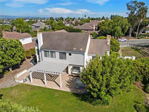 27401  Hidden Trail   Road, Laguna Hills, CA