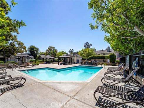 24961  Silverleaf  99  Lane, Laguna Hills, CA