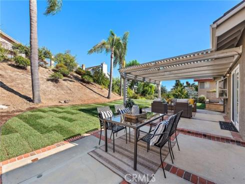 26312  Los Alamitos   Avenue, Laguna Hills, CA