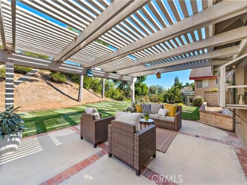 26312  Los Alamitos   Avenue, Laguna Hills, CA