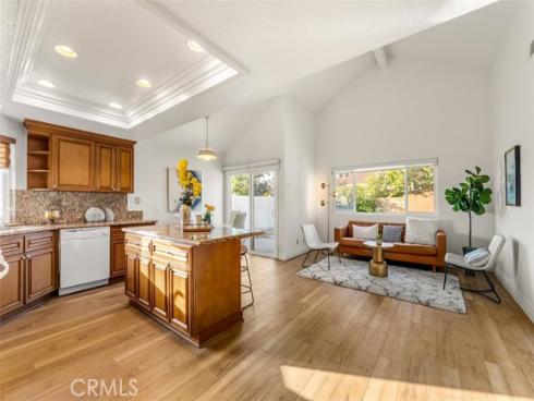 24581  La Cienega   Street, Laguna Hills, CA